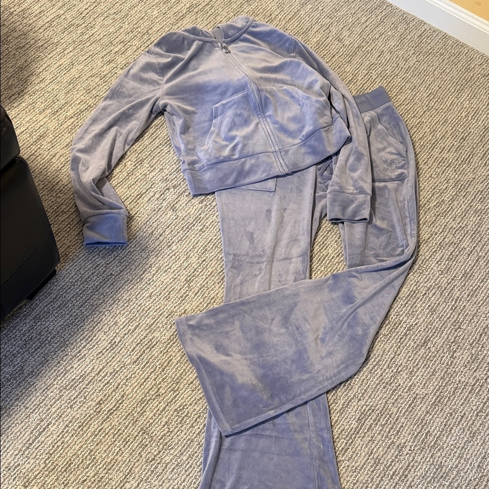 Velvet Juicy Tracksuit Set in Lavender